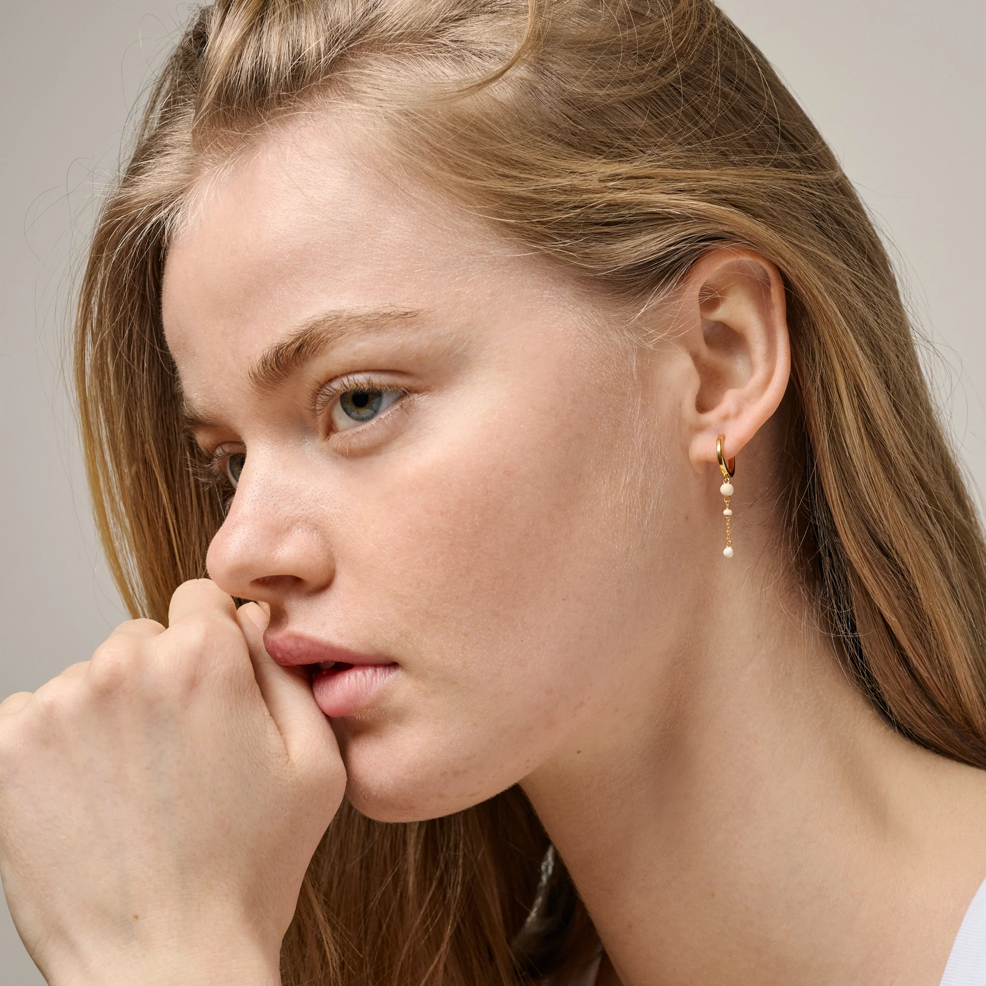 Hoops, Lola Bold - Image 2
