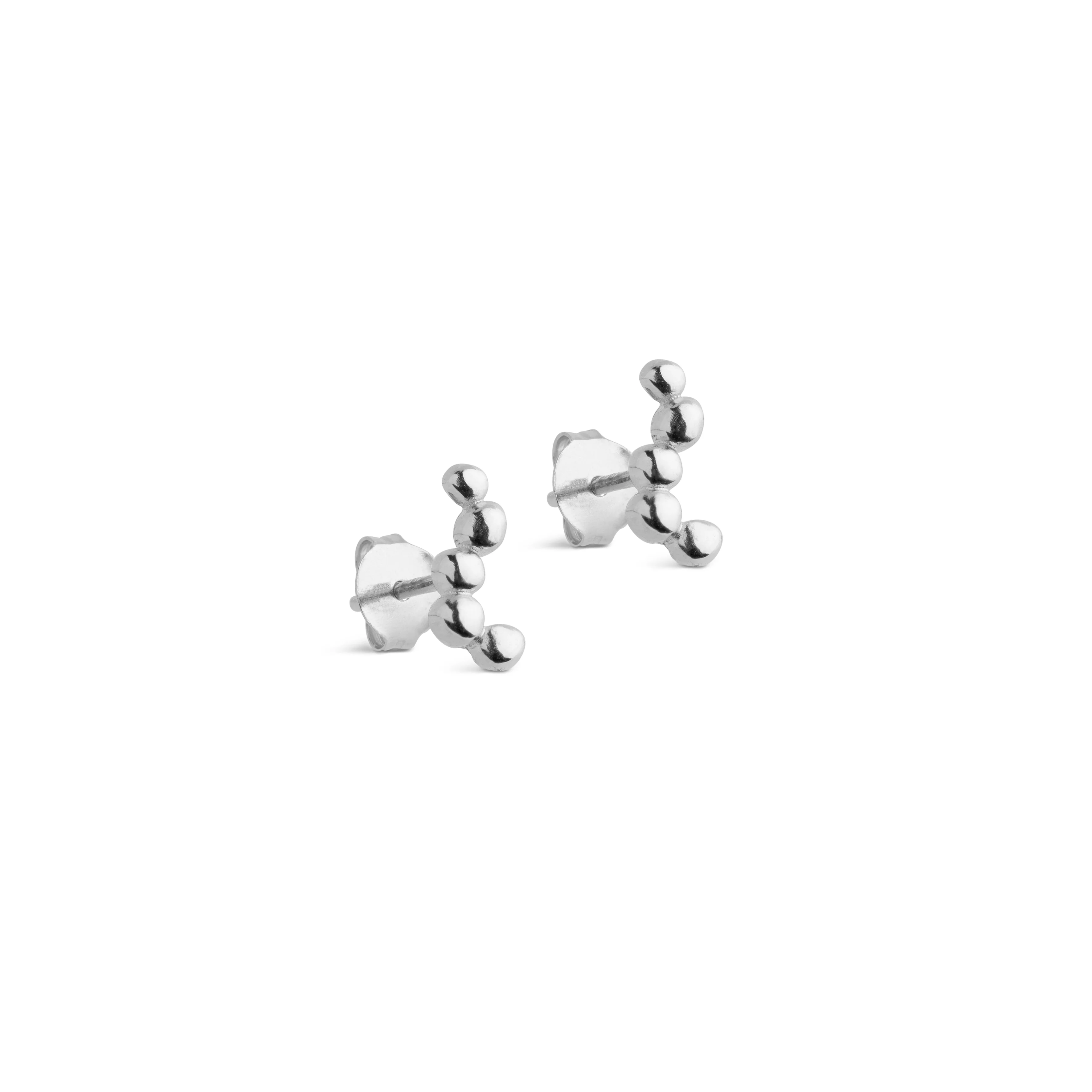 Studs, Nara Long