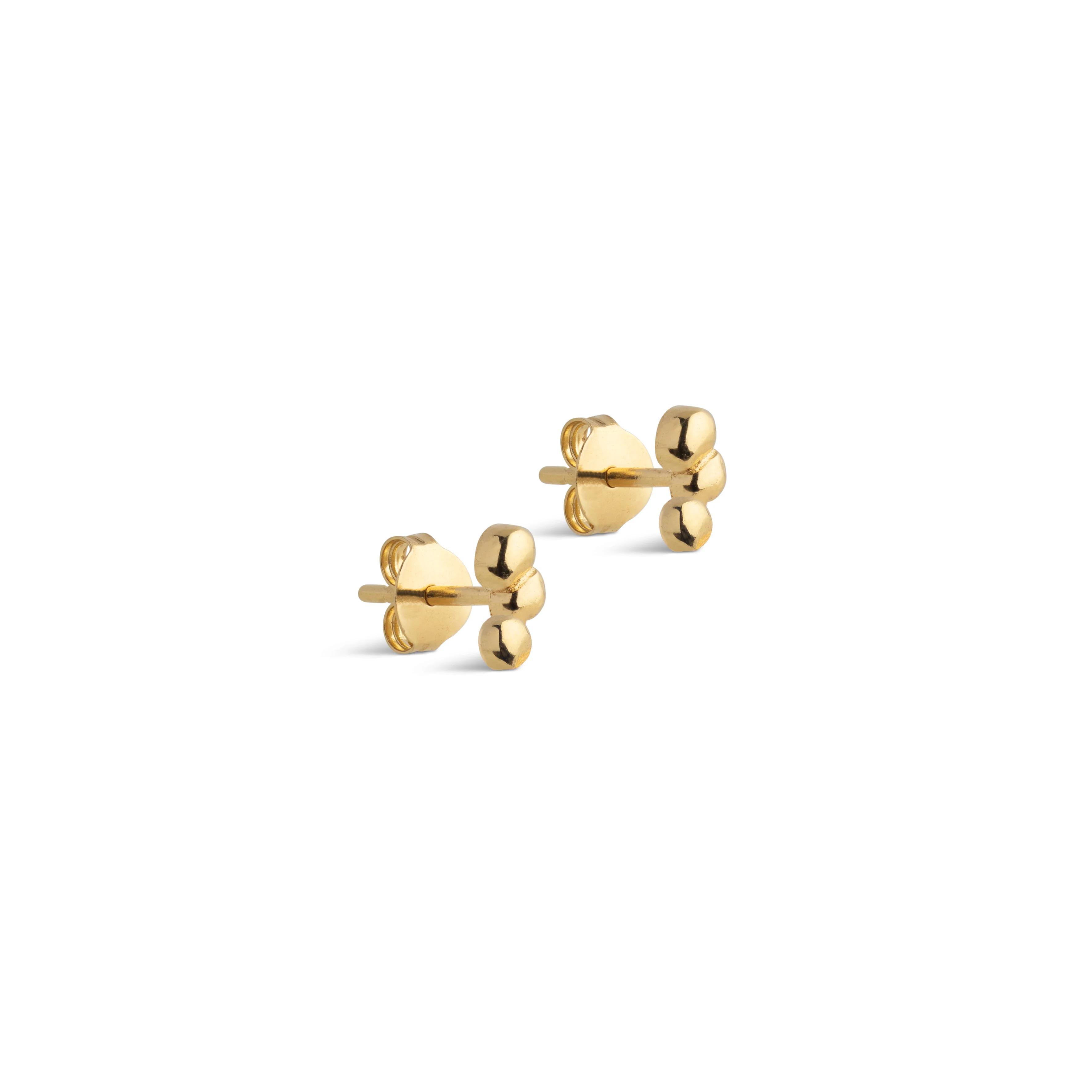 Studs, Nara