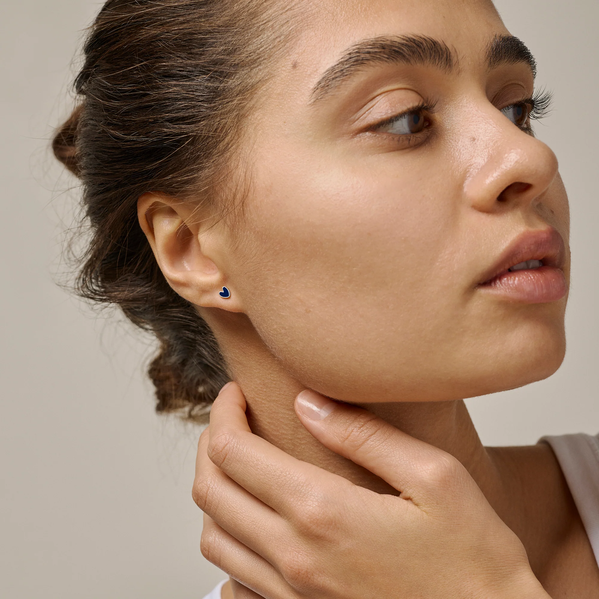 Studs, Amore - Image 2
